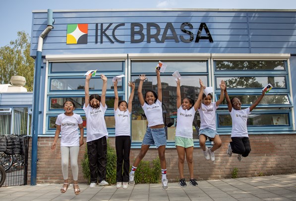 Onthulling IKC Brasa 19-06-25 &#169; Les Adu-8jpg